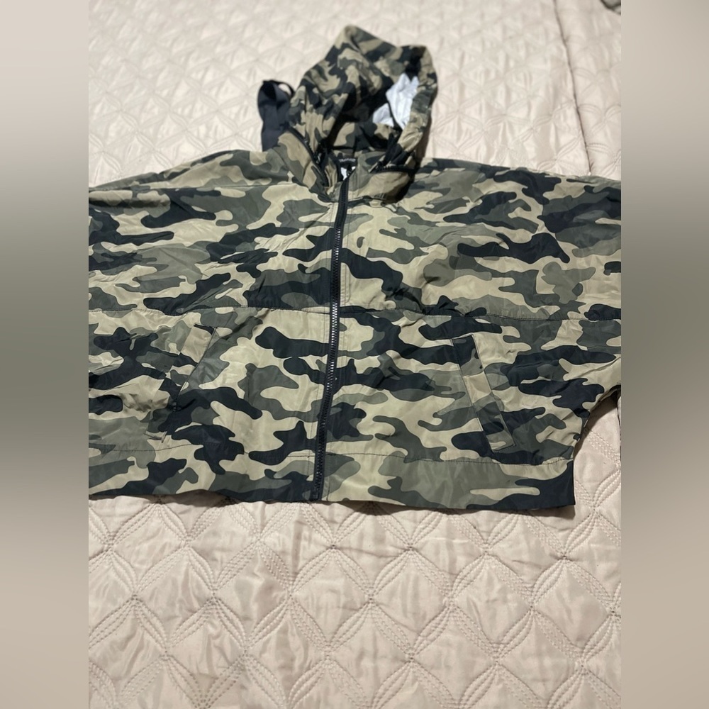 zara jackets & coats cropped camo hoodie backpac - Picture 12 of 13